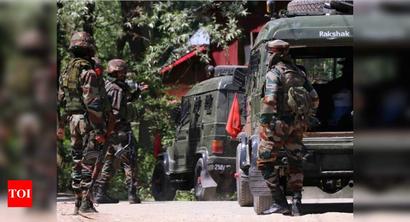 Lt Colonel moves HC against Army ban on apps