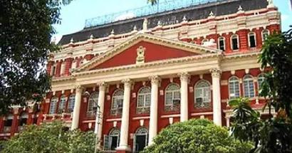West Bengal policeman shoots himself dead with service rifle at Writers' Building in Kolkata