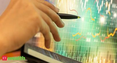 MFs add IT and pharma stocks for uncertain times