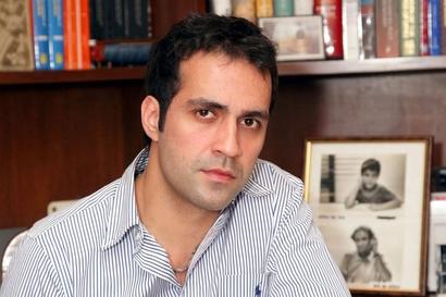 Aatish Taseer OCI row: 260-plus signatories including Salman Rushdie, Amitav Ghosh urge India to review cancellation of citizenship