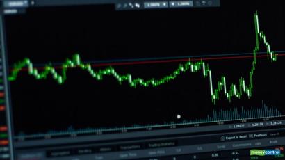 Small mid-caps underperform, but over 60 stocks buck trend rose 10-30%