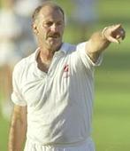Lillee mocks Gavaskar on sledging