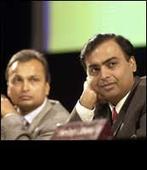 Mukesh Ambani admits to differences with Anil