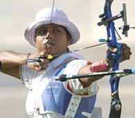 Reena in pre-quarters, Sumangala out