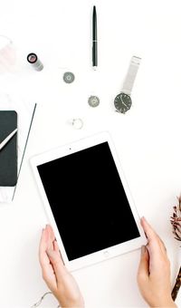 5 Essential Tablet Accessories