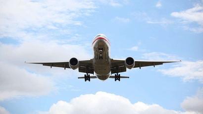 US bans Pakistani airline PIA flights over pilots' suspicious lic...