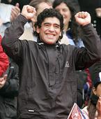 The best footballer ever: Pele or Maradona?