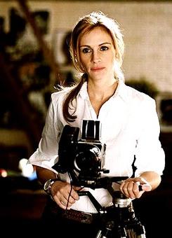 Villagers turn newsmakers, thanks to Julia Roberts