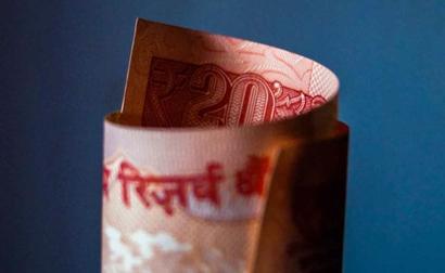 Rupee Weakens To 75.42 Against Dollar Amid Selloff In Equities