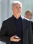 Chelsea dismisses coach Ranieri