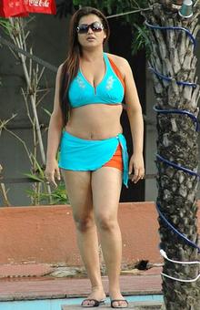 Tamil star gets into a bikini
