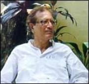 Filmmaker Vijay Anand dead