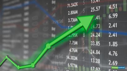 Small mid-caps outperform! 49 stocks in BSE500 buck trend in short week