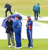 Rain ruins Eng-Zim match