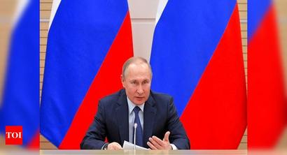 'There will be dad and mum': Putin rules out Russia legalising gay marriage - Times of India