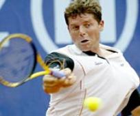 Novak reaches Gstaad quarters