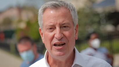New York mayor furloughs himself, staff for week to ease pandemic budget gap