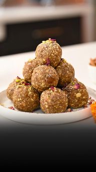 Sankranti Gur Til Makhana Laddus: 15-Minute Recipe