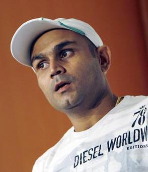 Sehwag steps down as Delhi Daredevils captain