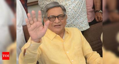 Fear of criticising leadership in power has to be abandoned: S M Krishna
