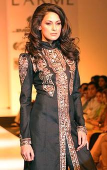 Office party? Look attractive but professional