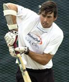 I learnt a lot from Fleming, says Yuvraj